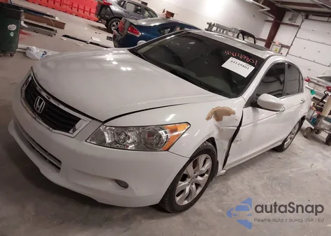 2010 Honda Accord 3.5 Ex-L z USA, uszkodzony, nr VIN 1HGCP3F8XAA025430